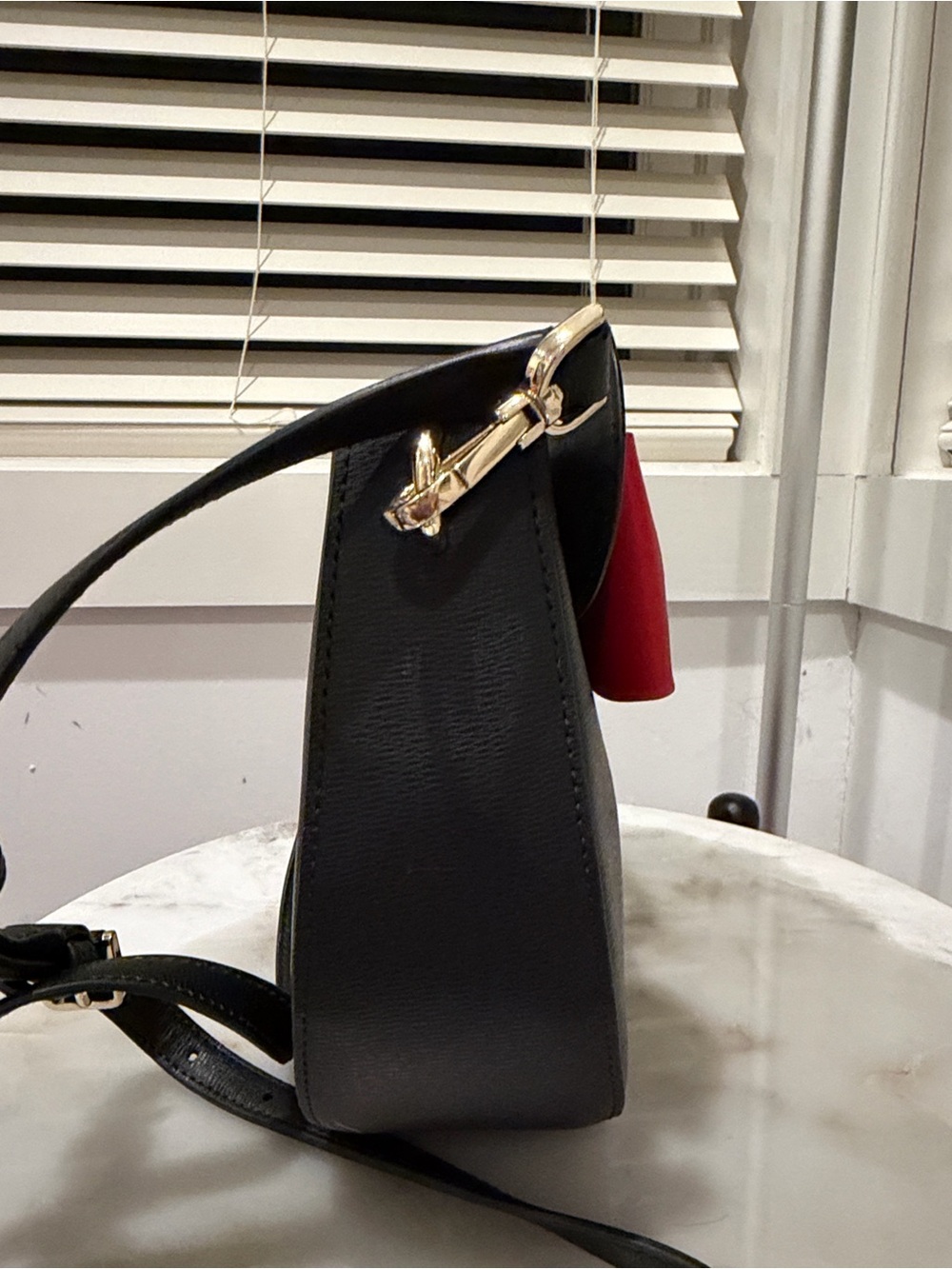 NWOT Disney X Kate Spade Minnie 3D Crossbody Bag - Picture 4 of 8